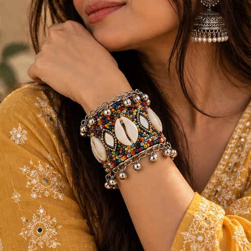 Boho Fiesta Shell Kada