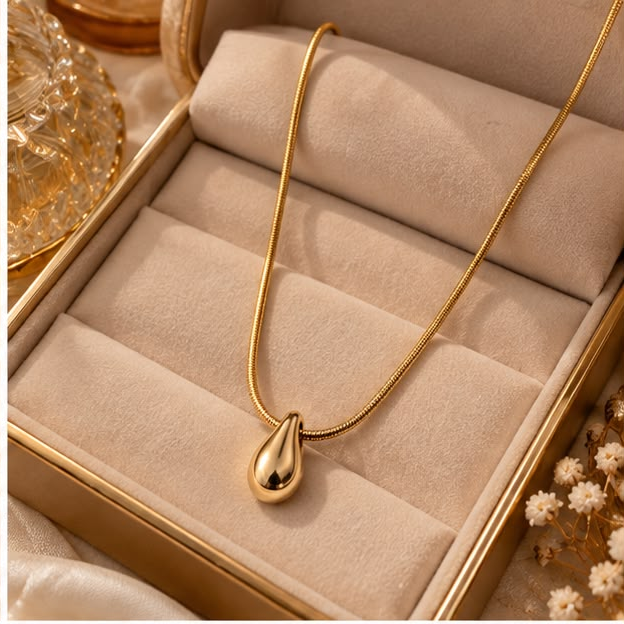 Golden Teardrop Pendant Necklace