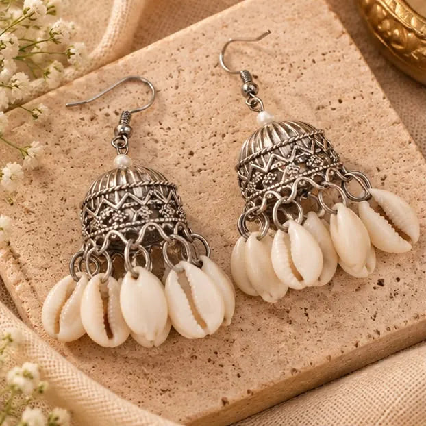 Samudra Shell Drop Jhumka