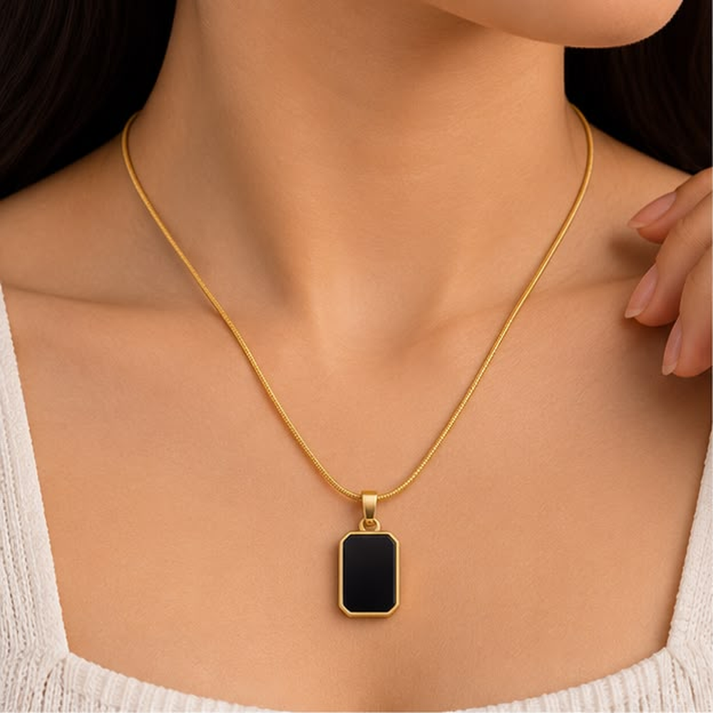Black Edge Necklace
