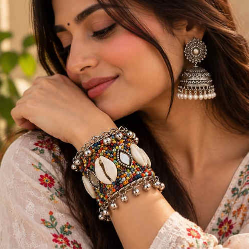 Boho Fiesta Shell Kada