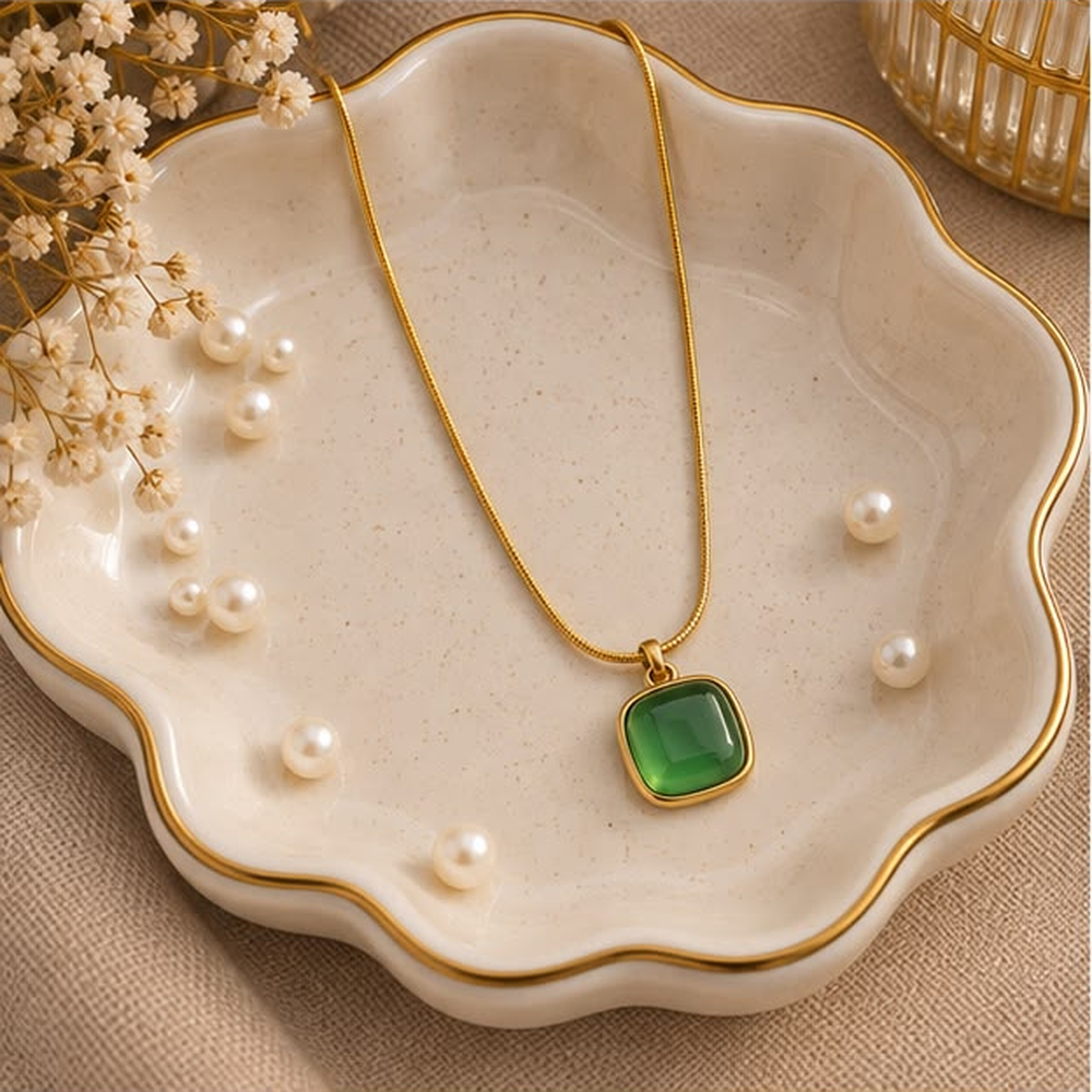 Emerald Muse Necklace