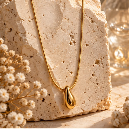 Golden Teardrop Pendant Necklace