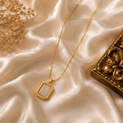 Ivory Elara Necklace