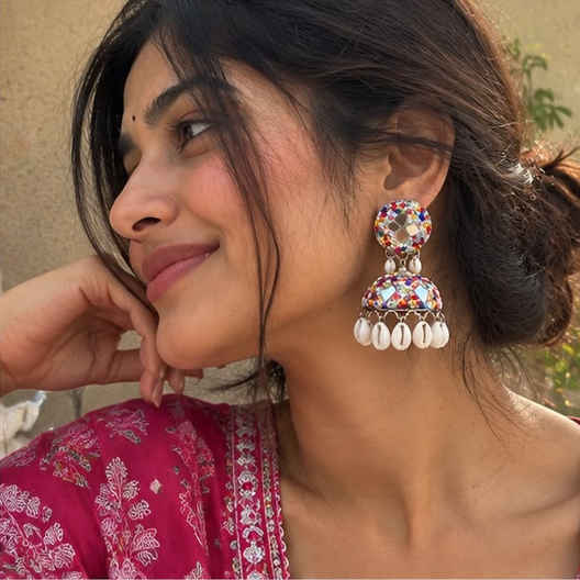 Rangoli Shell Jhumkas