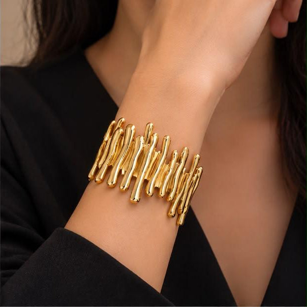 Serena Sculpt Cuff