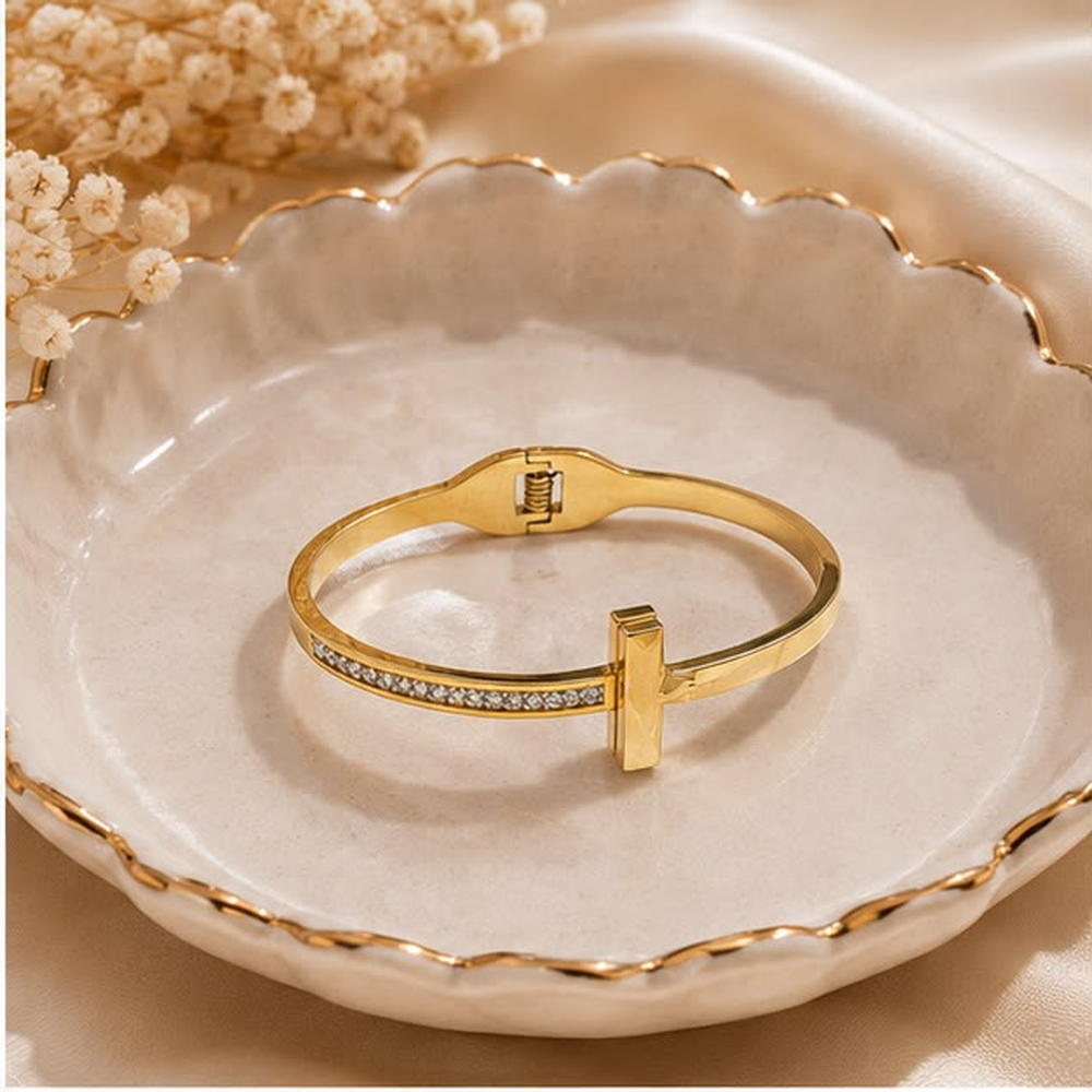 Serena T-Line Bracelet