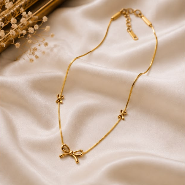 Serphina Bow Necklace