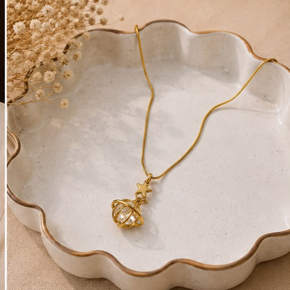 Stellara Orbit Necklace