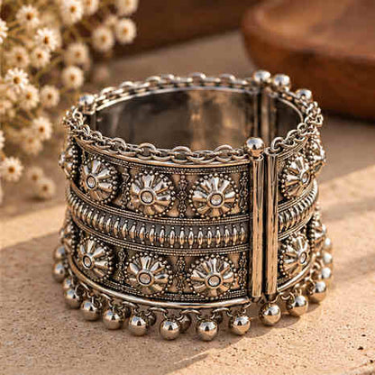 Zara Noor Oxidised Kada