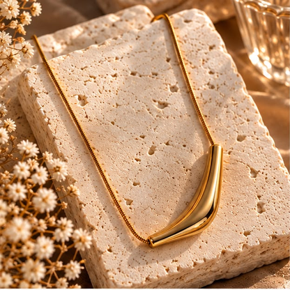 Sculpted Arc Pendant Necklace