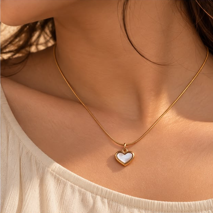 Pearl Heart Glow Necklace
